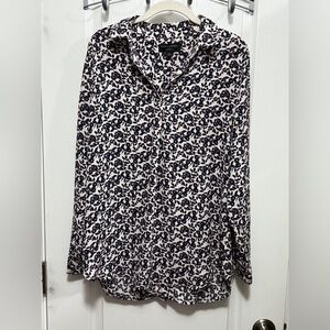 Banana Republic blouse boyfriend Fit navy pink Floral Button Down Top women’s M
